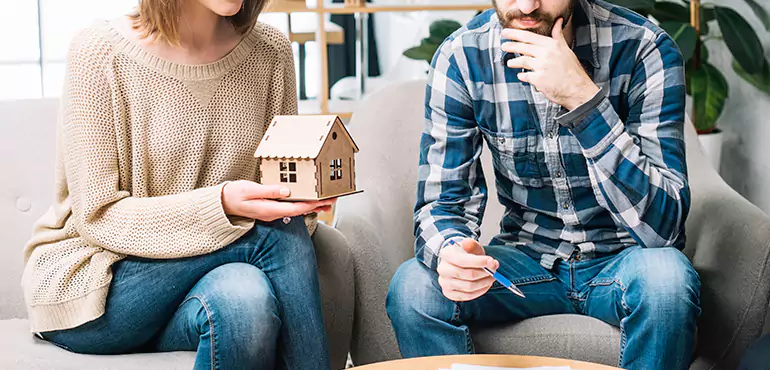 Why Sell Your House During Divorce in Cimarron Hills, CO?