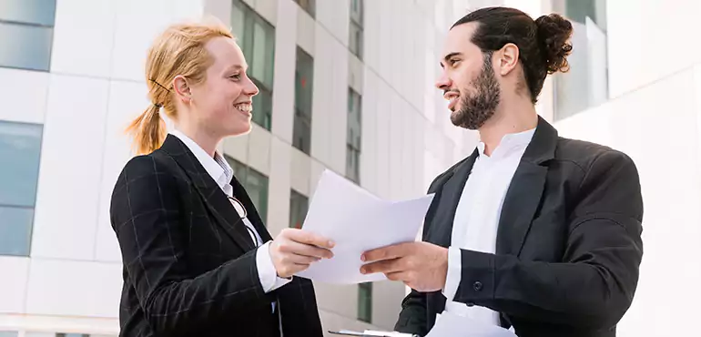 Simple and Legal Ways to Assign a Lease or Contract to the Buyer in Pueblo, CO