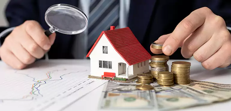 Home Needing Updates in Any Conditions for Cash in Stratmoor, CO